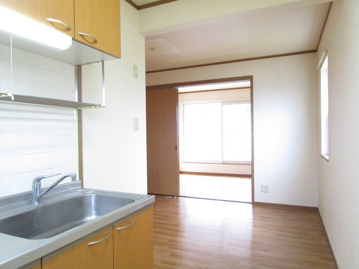 ファミーユヴィラの物件内観写真