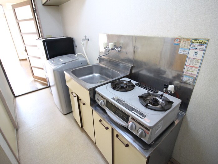 サンパレス元茶畑の物件内観写真