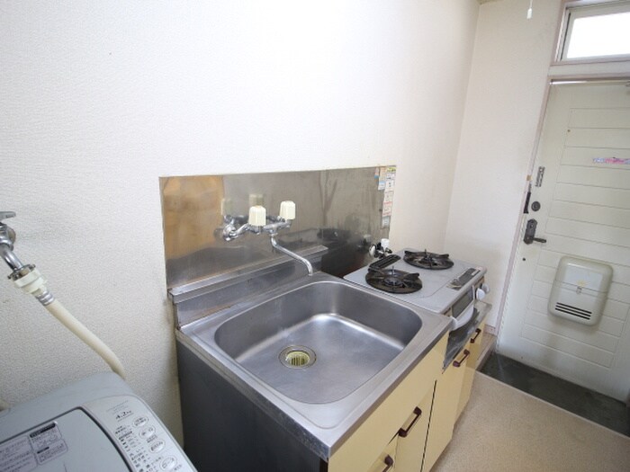 サンパレス元茶畑の物件内観写真