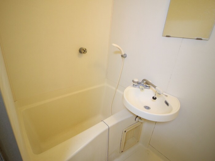 サンパレス元茶畑の物件内観写真