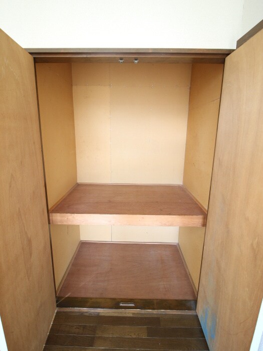 サンパレス元茶畑の物件内観写真