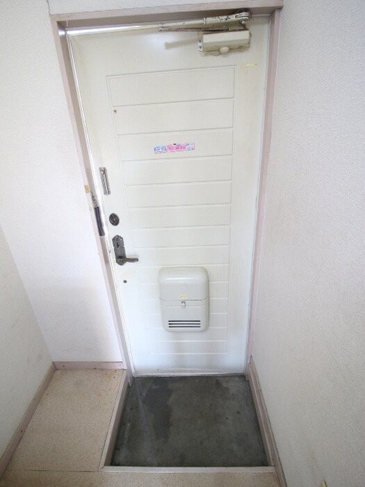 サンパレス元茶畑の物件内観写真