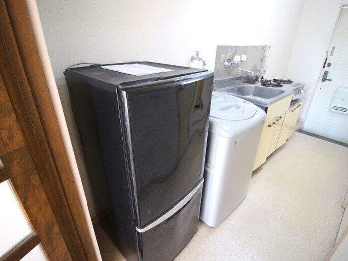 サンパレス元茶畑の物件内観写真