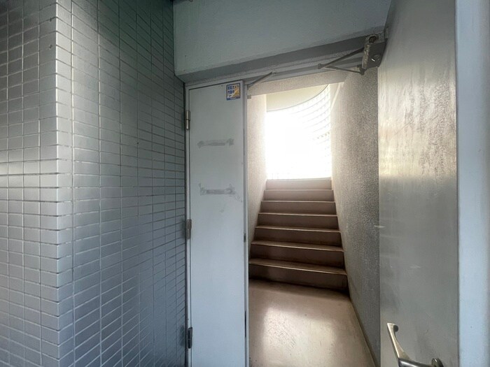 M.I.K-BUILDINGの物件外観写真