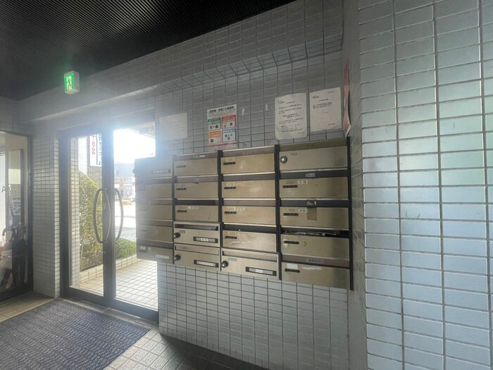 M.I.K-BUILDINGの物件外観写真