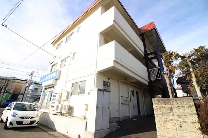 阿部コ－ポの物件外観写真