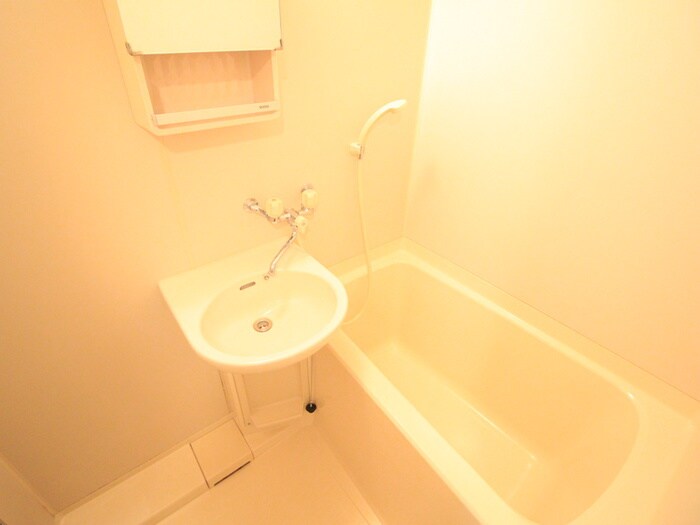 カンダミニアム仙台の物件内観写真