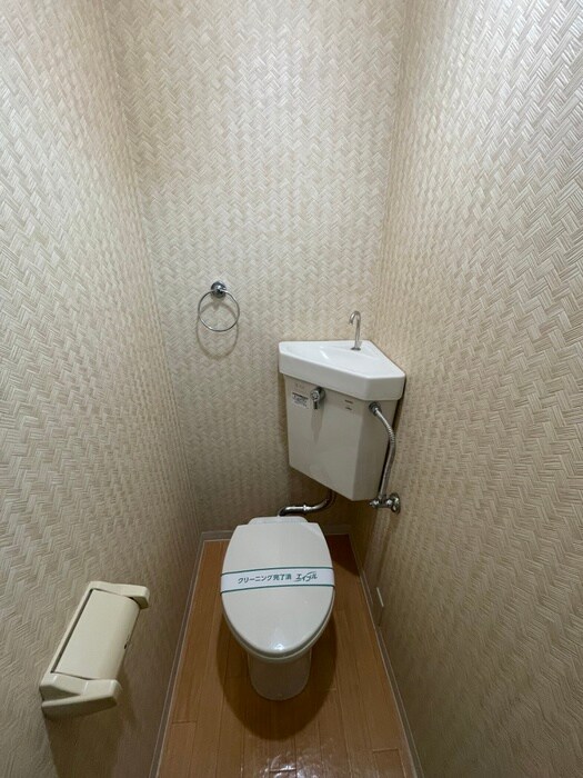 エクセランス・ド・花京院の物件内観写真