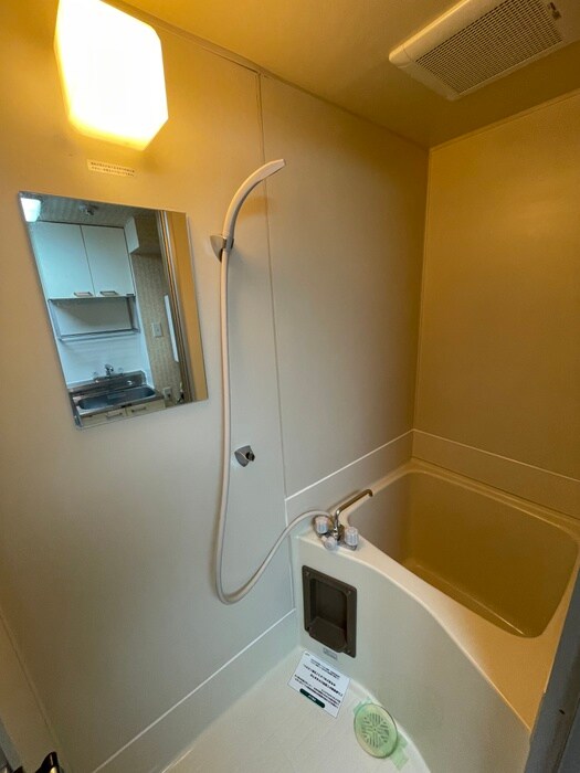 エクセランス・ド・花京院の物件内観写真