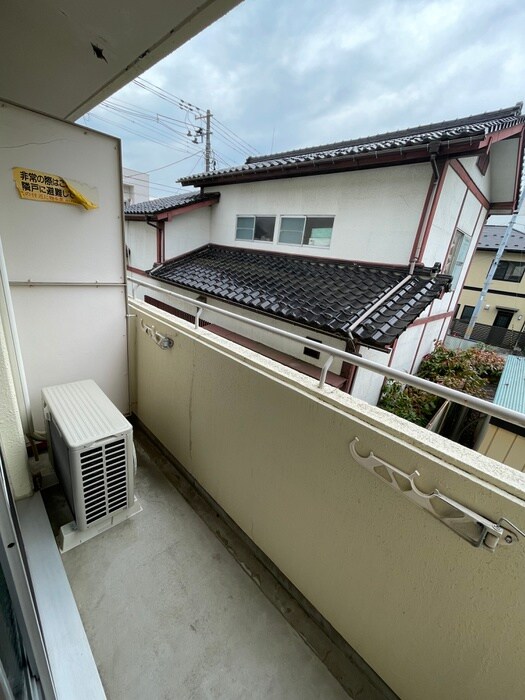 エクセランス・ド・花京院の物件内観写真