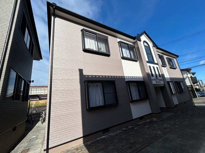 ロイヤルパーク新坂通壱番館の物件外観写真