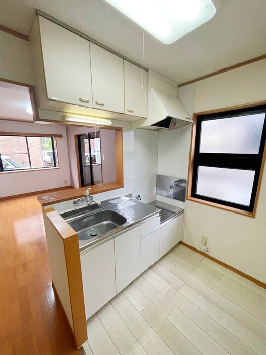 ロイヤルパーク新坂通壱番館の物件内観写真