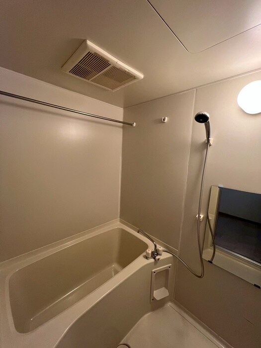 ロイヤルパーク新坂通壱番館の物件内観写真