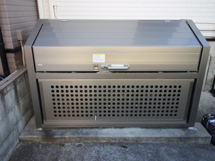 ロイヤルパーク新坂通弐番館の物件外観写真