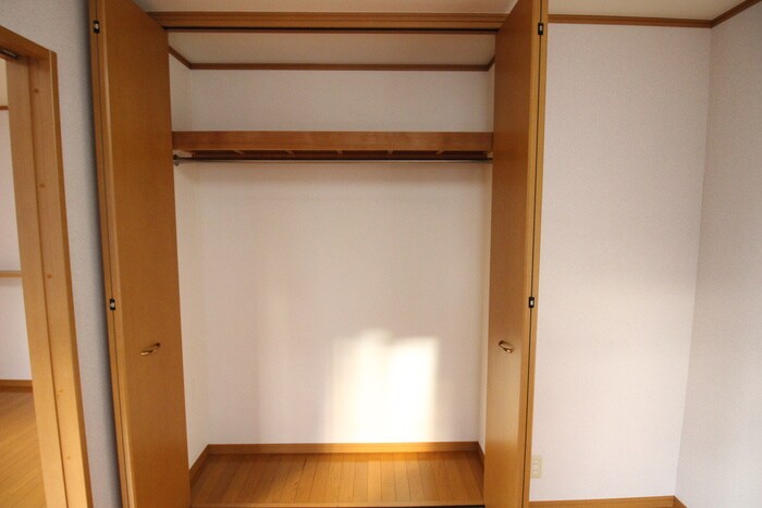 ロイヤルパーク新坂通弐番館の物件内観写真