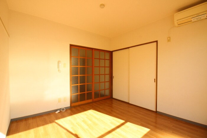 プレジオ泉の物件内観写真