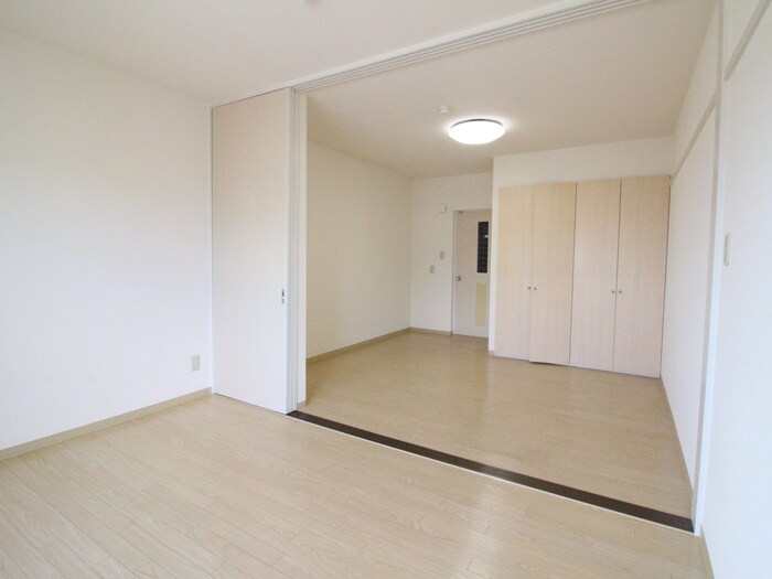 イ－グルハイツ萩野町の物件内観写真