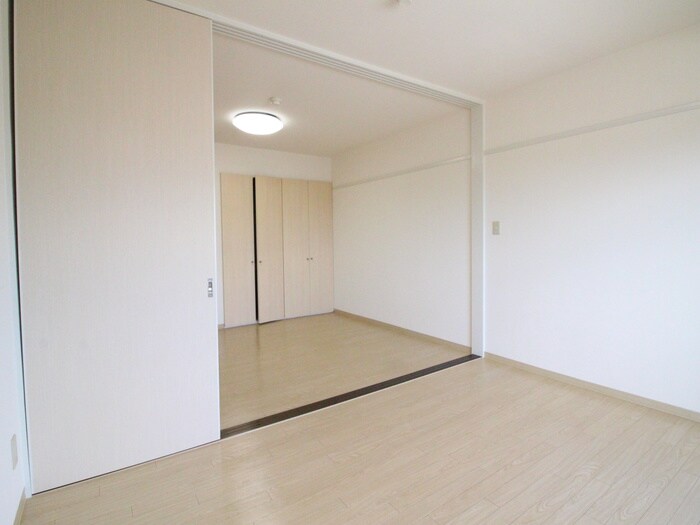 イ－グルハイツ萩野町の物件内観写真