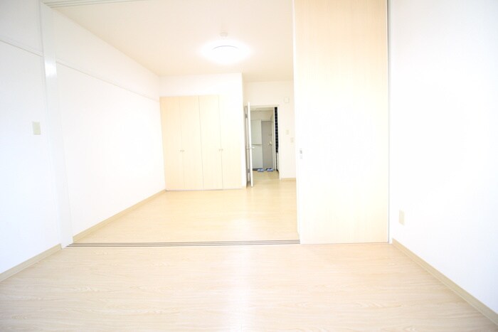 イ－グルハイツ萩野町の物件内観写真