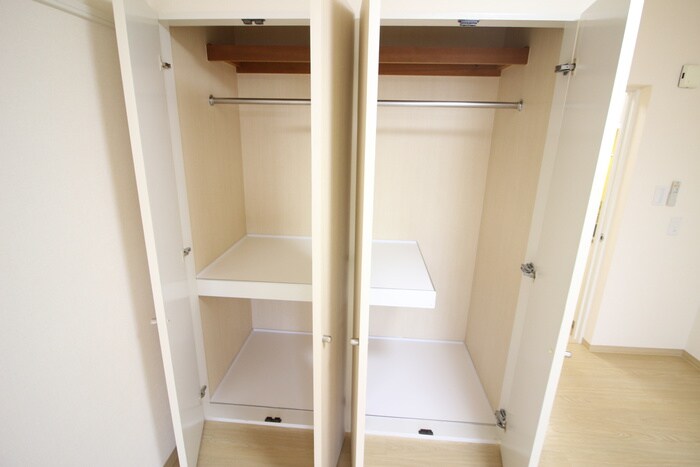 イ－グルハイツ萩野町の物件内観写真