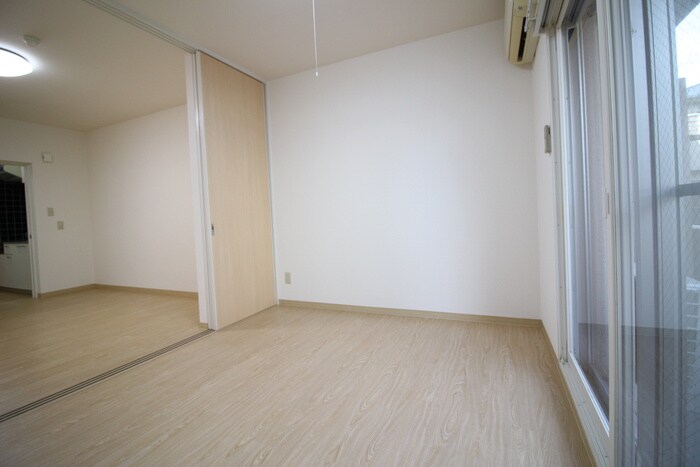 イ－グルハイツ萩野町の物件内観写真