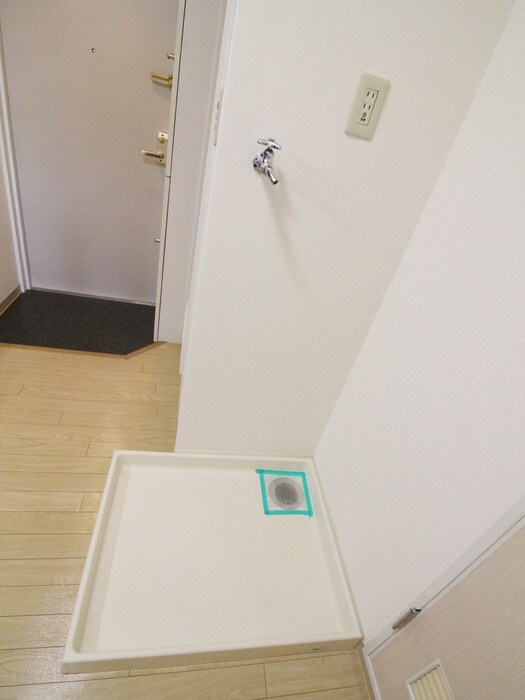 イ－グルハイツ萩野町の物件内観写真