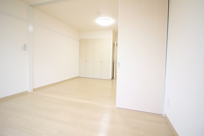 イ－グルハイツ萩野町の物件内観写真