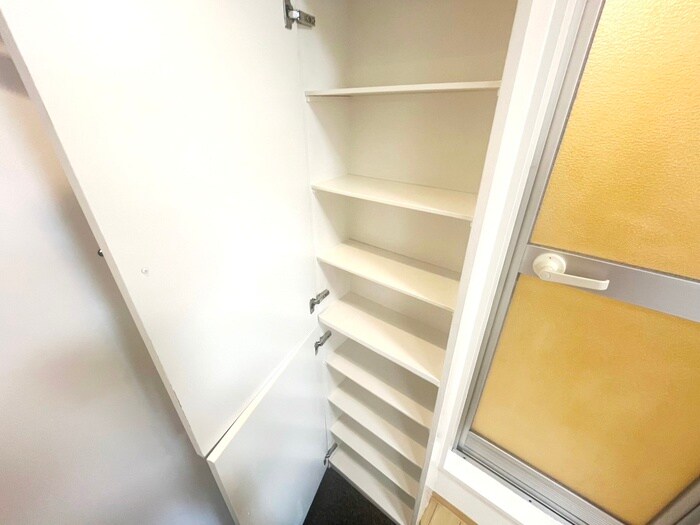 イ－グルハイツ萩野町の物件内観写真