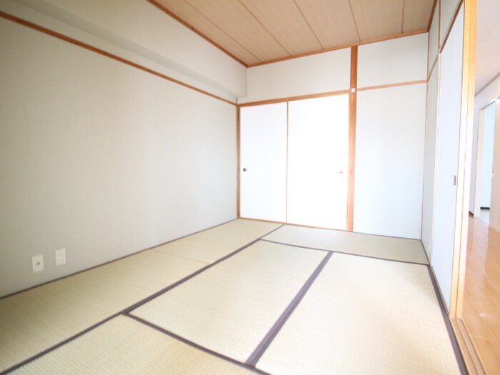 エステマ－ルの物件内観写真