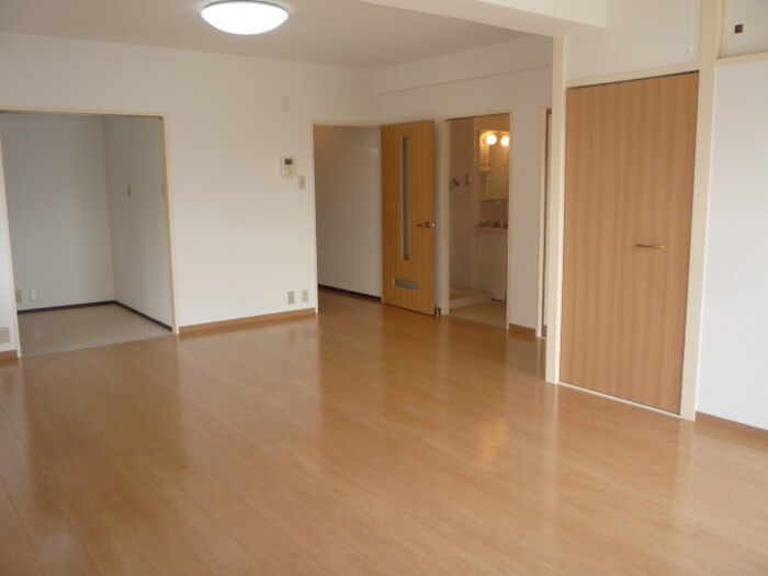 エステマ－ルの物件内観写真