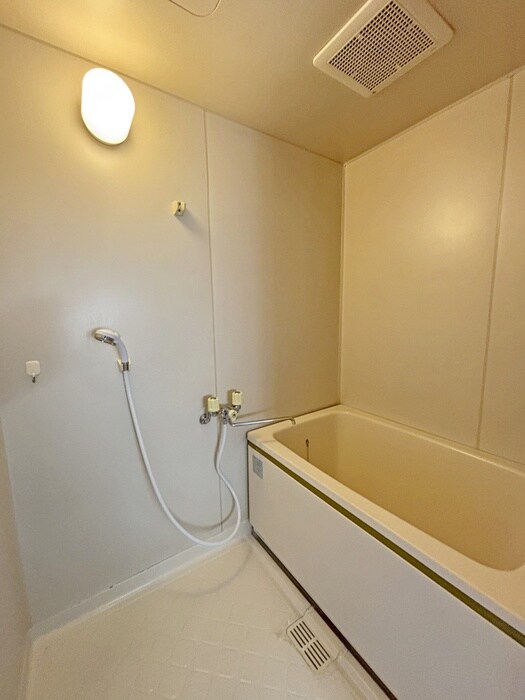 オ－クヒルズⅠの物件内観写真