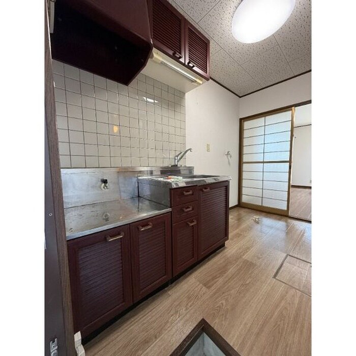 オ－クヒルズⅠの物件内観写真