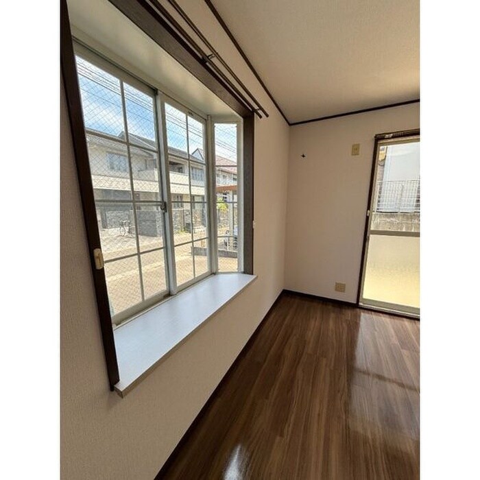 オ－クヒルズⅠの物件内観写真