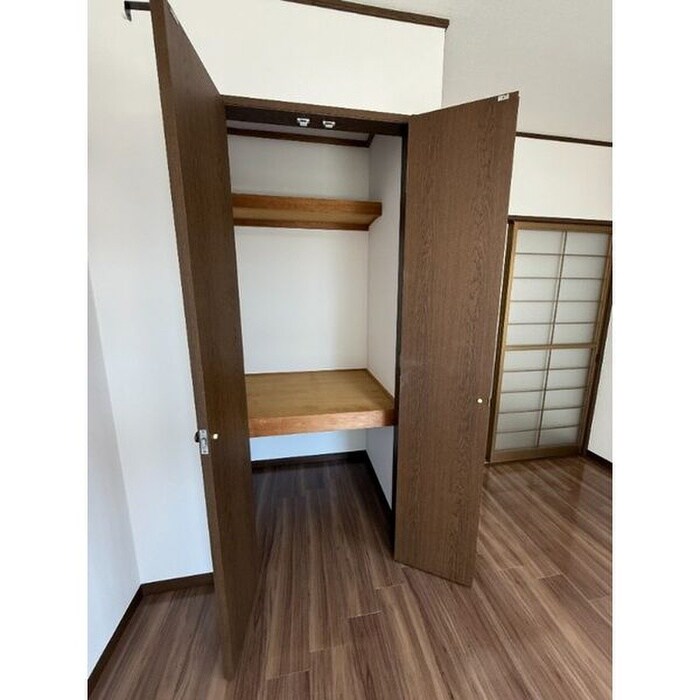 オ－クヒルズⅠの物件内観写真