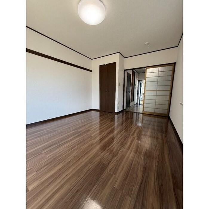 オ－クヒルズⅠの物件内観写真