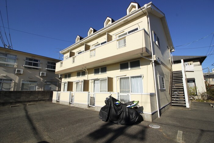 メイプルハイツの物件外観写真