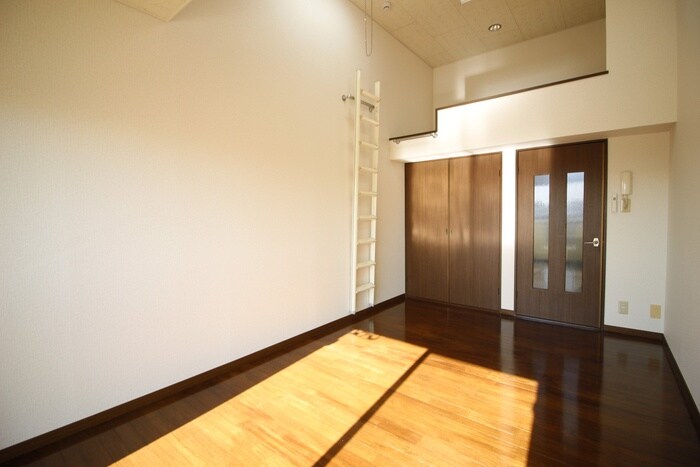 メイプルハイツの物件内観写真