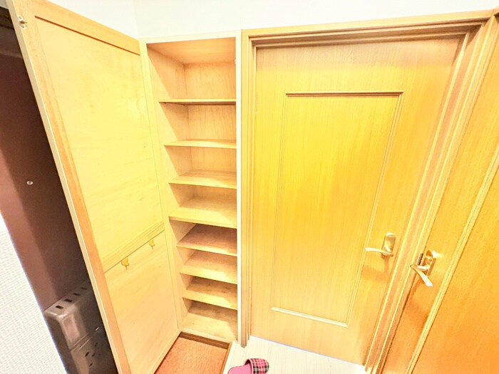 第十二ショ－ケ－ビルの物件内観写真