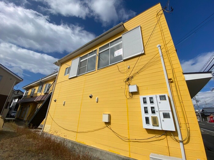 クレ－ルショ－ジの物件外観写真