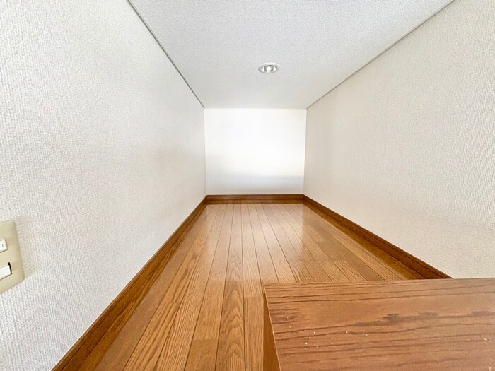 リトルリバ－の物件内観写真