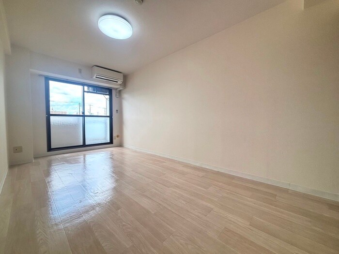 コンアモ－ルⅠの物件内観写真