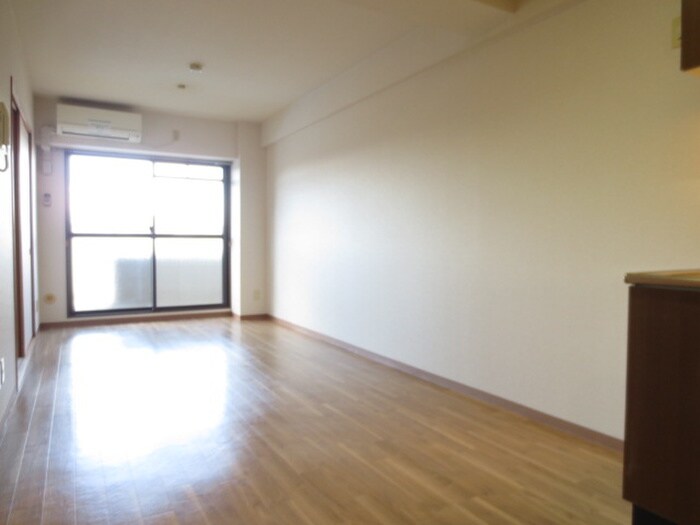 コンアモ－ルⅠの物件内観写真