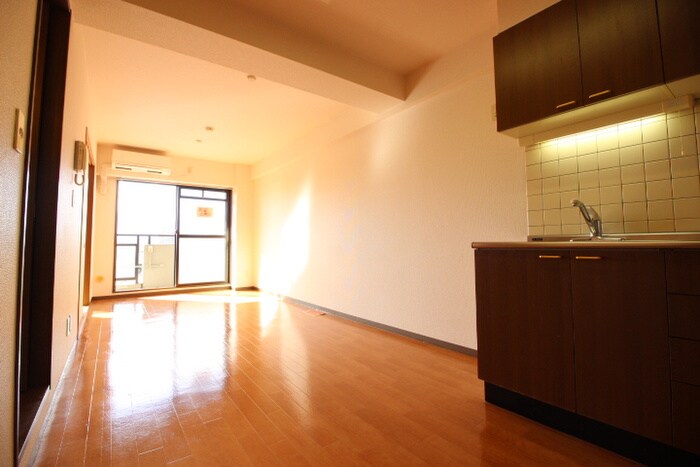 コンアモ－ルⅠの物件内観写真