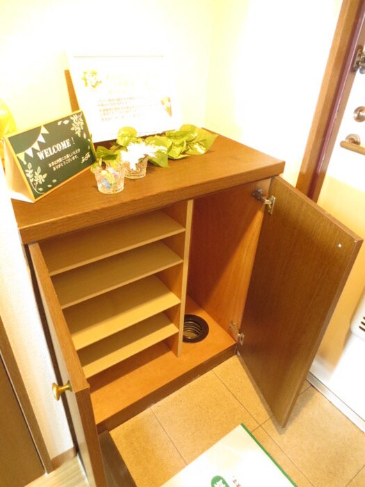 コンアモ－ルⅠの物件内観写真