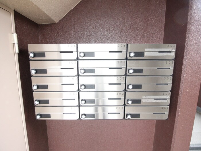 シェ・ブランシュの物件外観写真