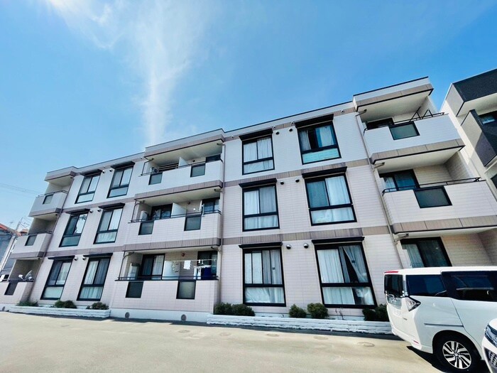 トリヴァンベ－ル中倉の物件外観写真