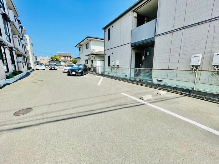 トリヴァンベ－ル中倉の物件外観写真