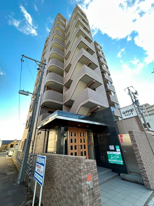 セグロ－ラ八幡の物件外観写真