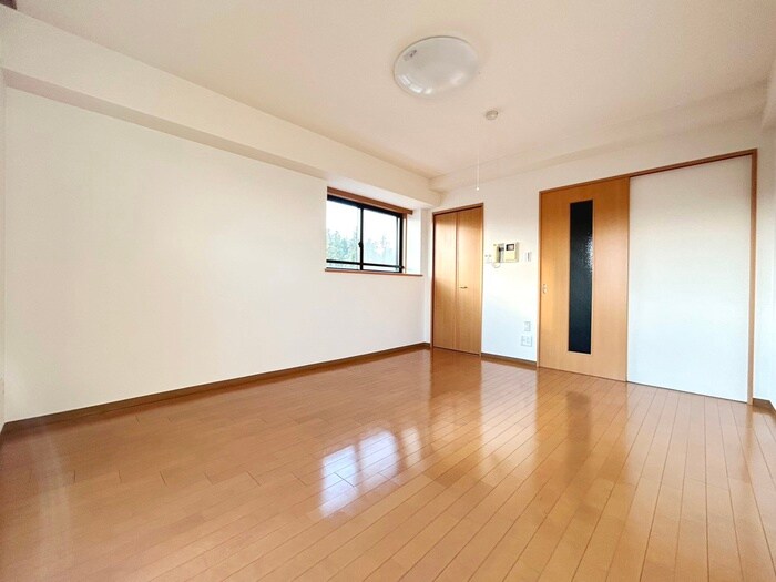 セグロ－ラ八幡の物件内観写真