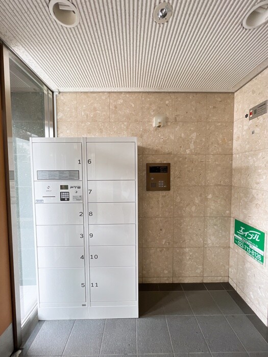 セグロ－ラ八幡の物件外観写真